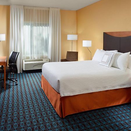 Fairfield Inn & Suites Clarksville Buitenkant foto