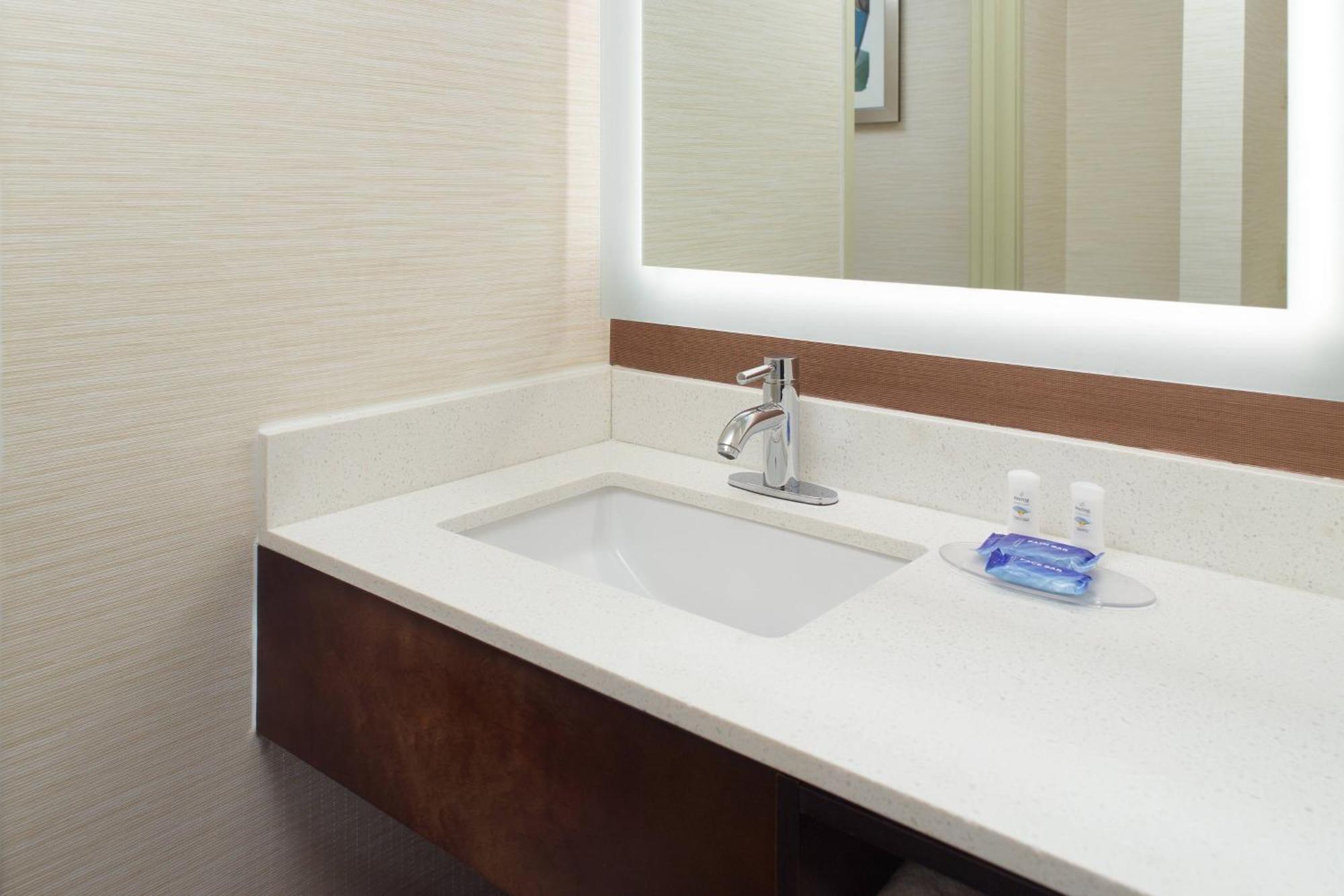 Fairfield Inn & Suites Clarksville Buitenkant foto
